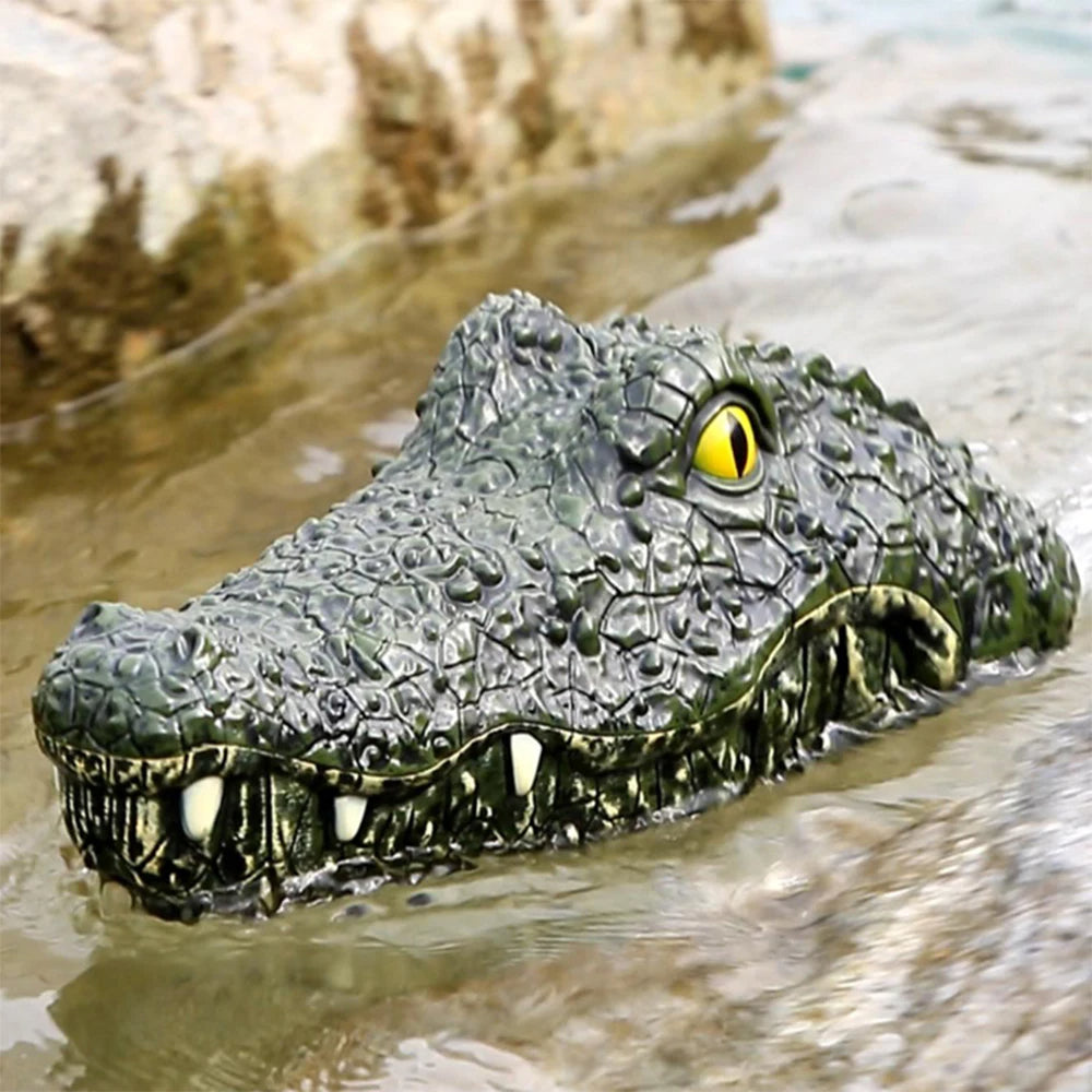 Crocodile Head RC Boat