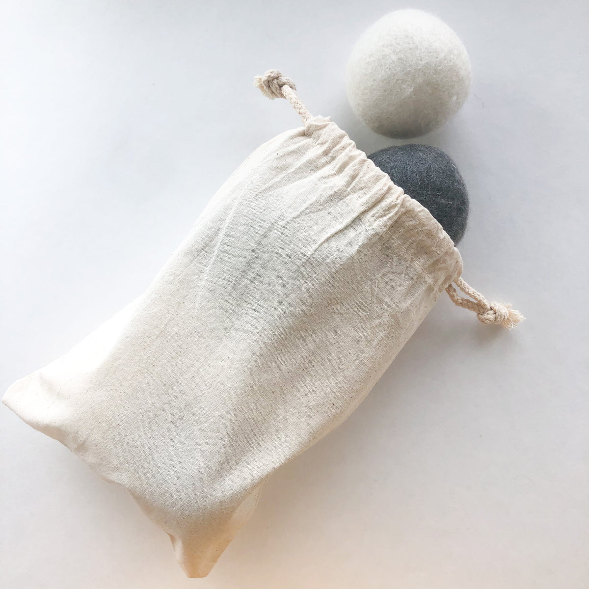 Reusable Wool Dryer Balls, Set of 6 with Cotton Bag